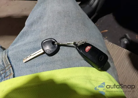 2012 Hyundai Sonata Gls z USA, uszkodzony, nr VIN 5NPEB4AC4CH453948